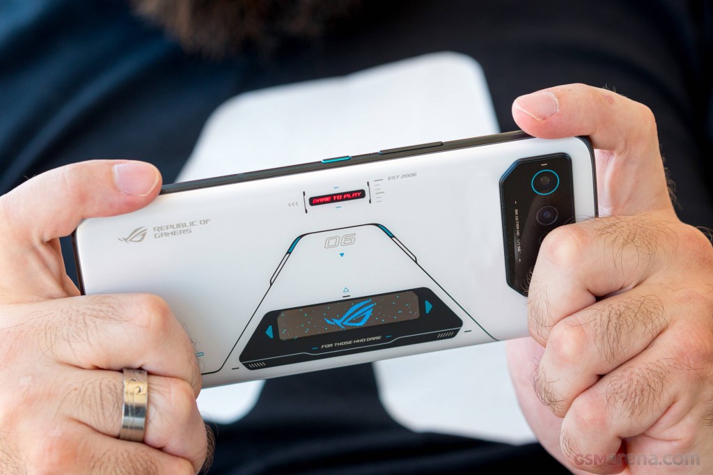 Asus ROG Phone 6 Pro