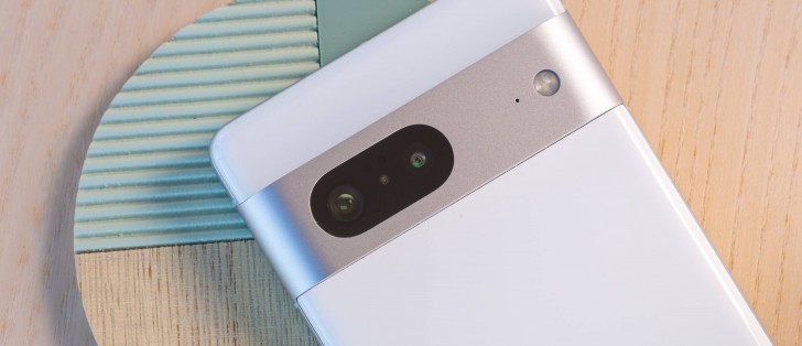 Google Pixel 7 review: Design and build
