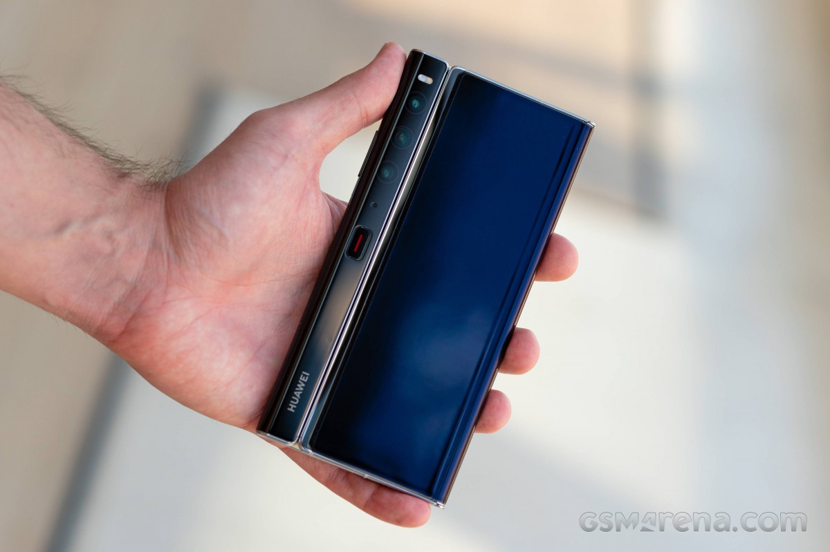 Huawei Mate Xs 2 review: Design, build quality, handling