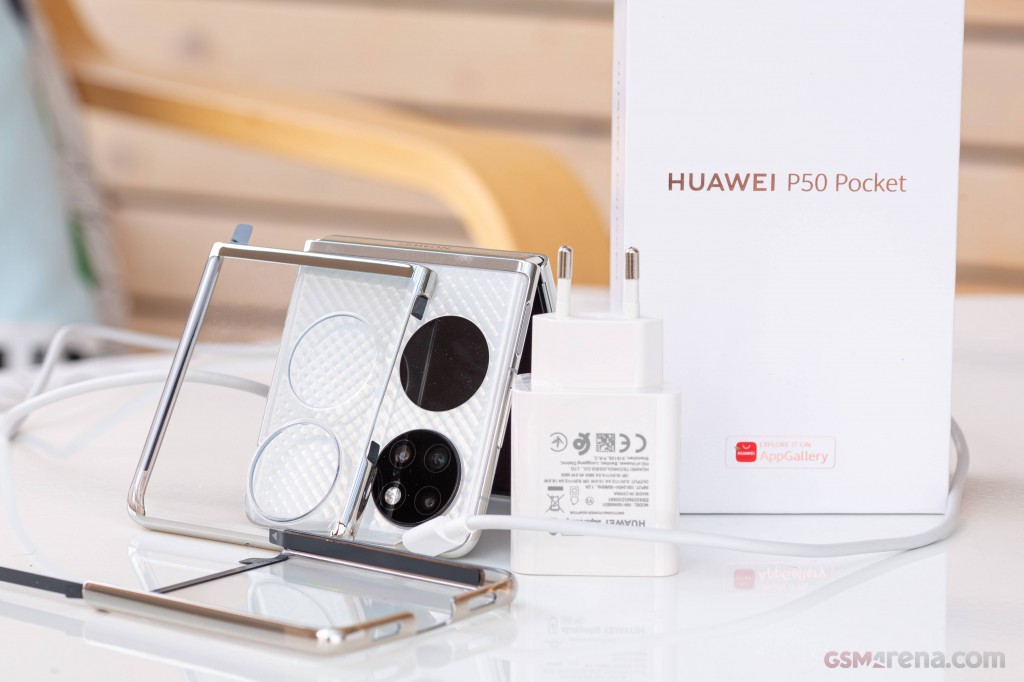 Huawei P50 Pocket