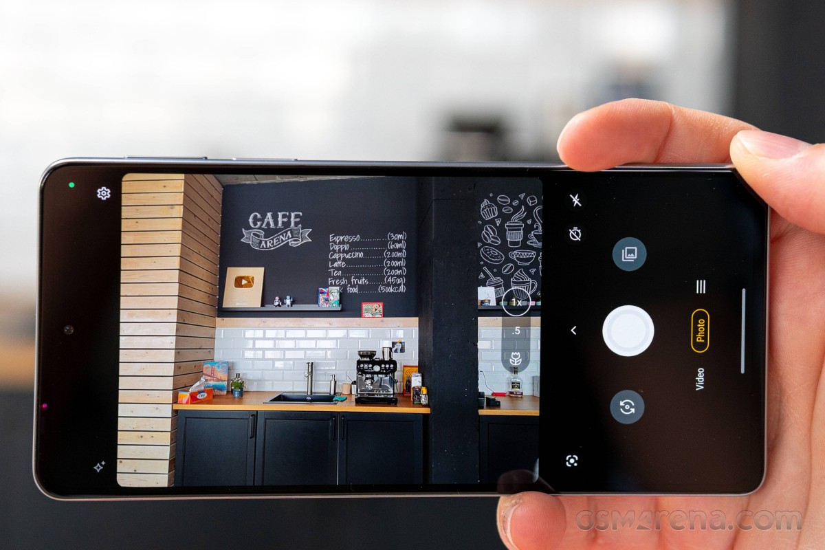 Motorola Edge 30 Pro review: Camera quality