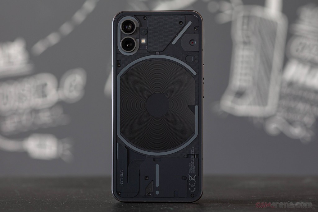 Nothing Phone (1)