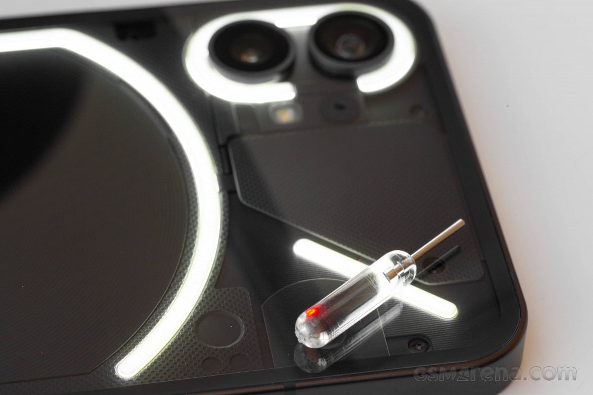 Nothing Phone (1) review