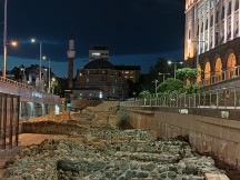 Low-light 2x zoom: Night mode - f/1.8, ISO 1594, 1/20s - Realme GT Neo 3T review