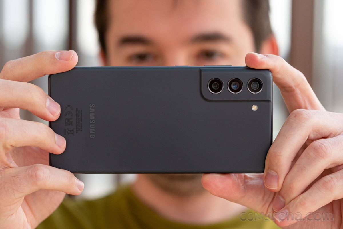 Samsung Galaxy S21 FE 5G hands-on review: Samsung Galaxy S21 FE 