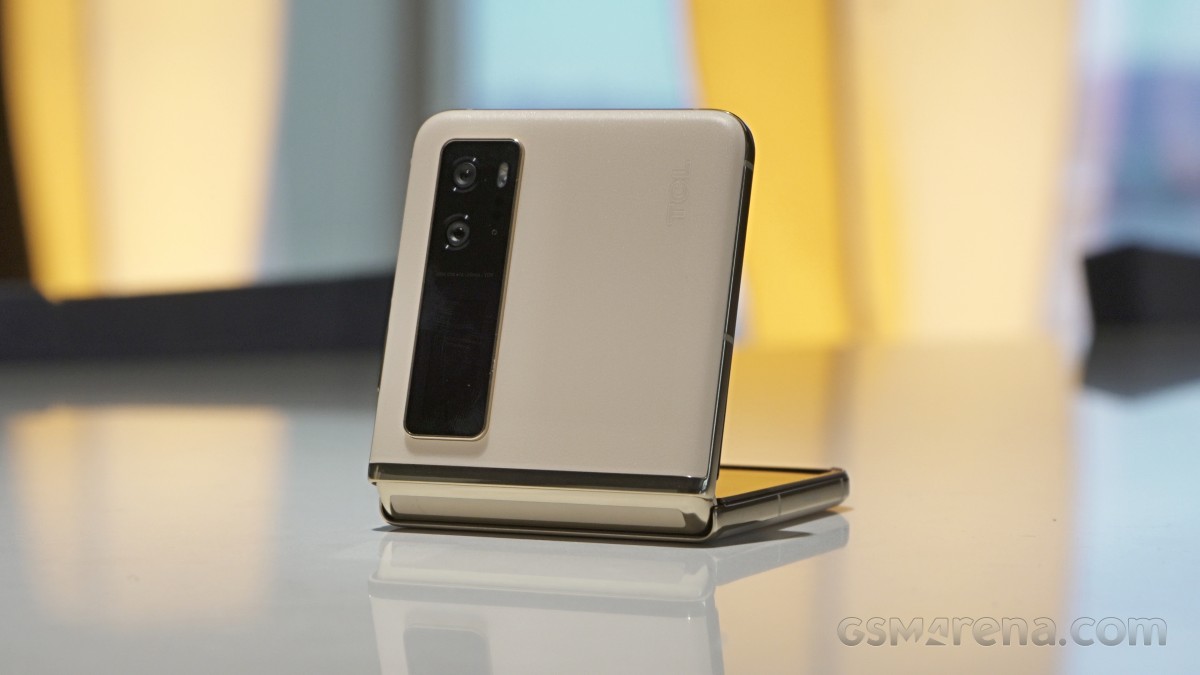 TCL at CES 2022: 30 V 5G, 30 XE 5G, Project Chicago, NxtPaper 10s