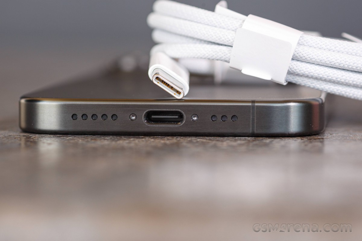 Apple iPhone 15 Pro review: Software and connectivity, performance