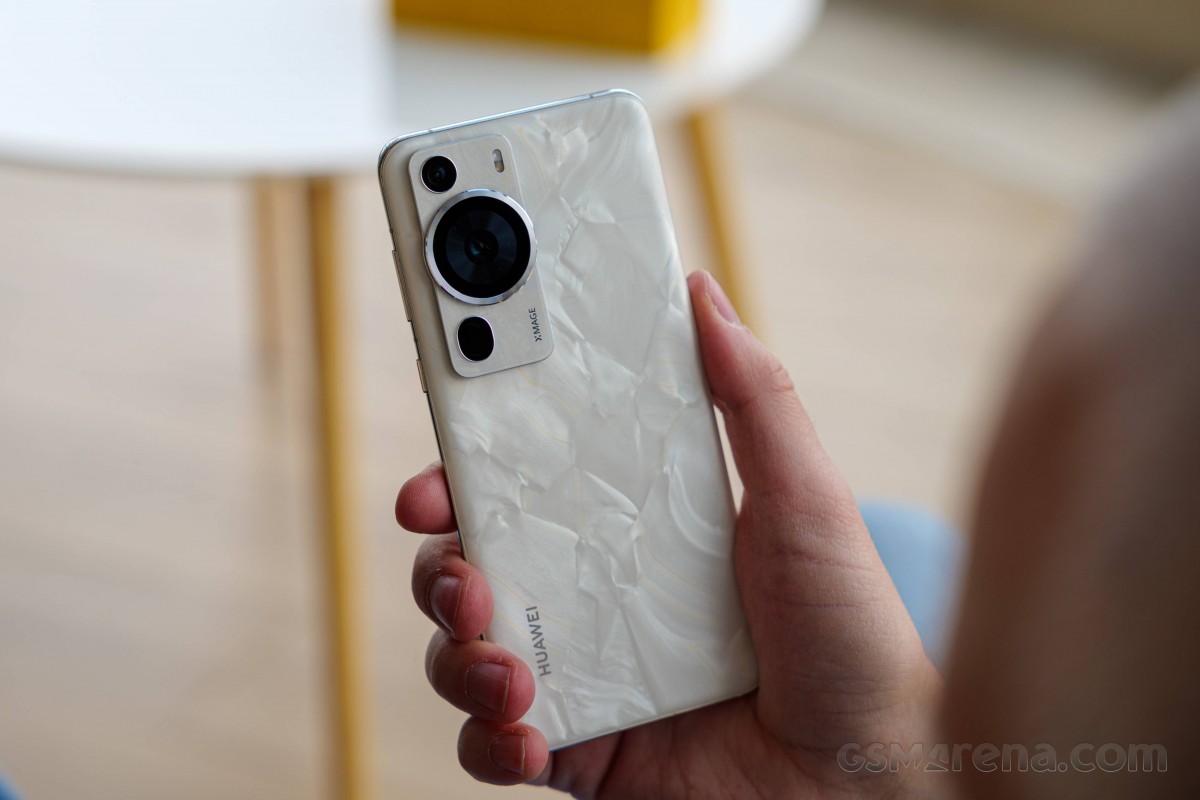 Huawei P60 Pro review: Design, build quality, handling