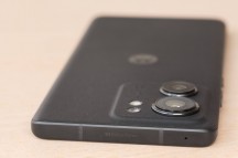 Lone mic up top - Motorola Edge 40 review