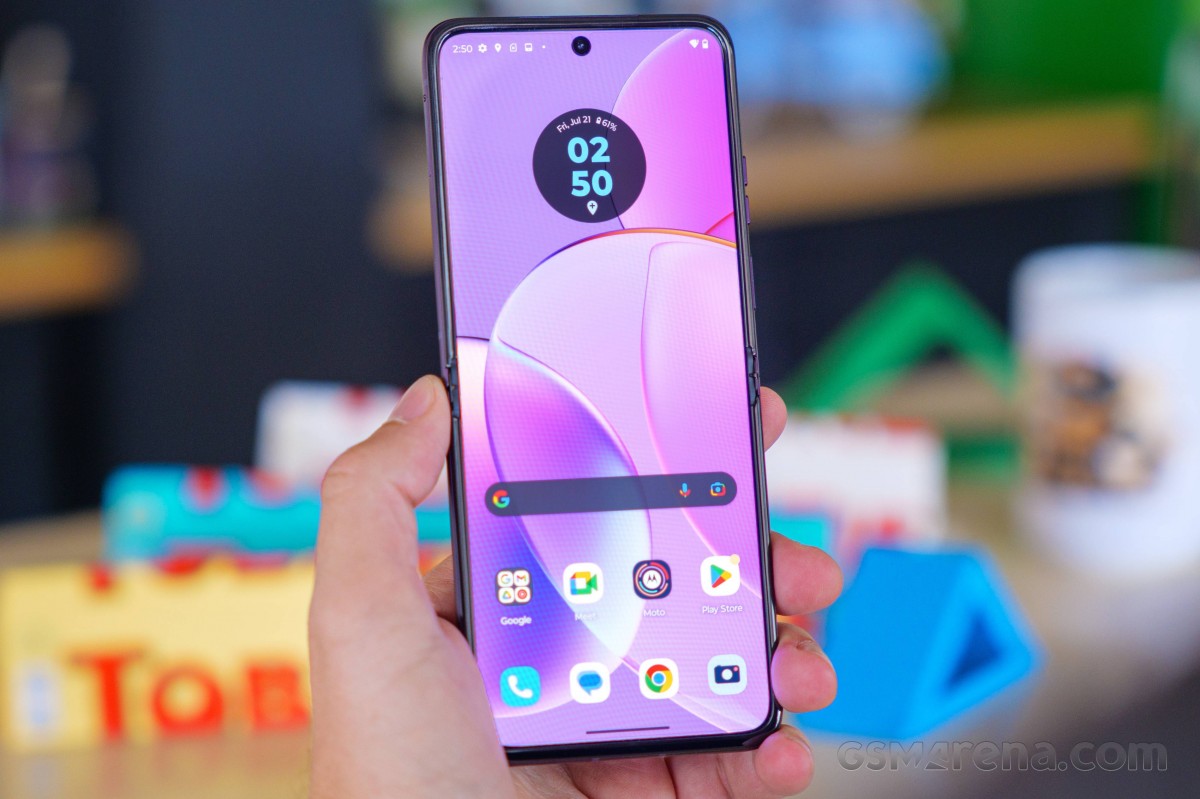 Motorola Razr 40 review