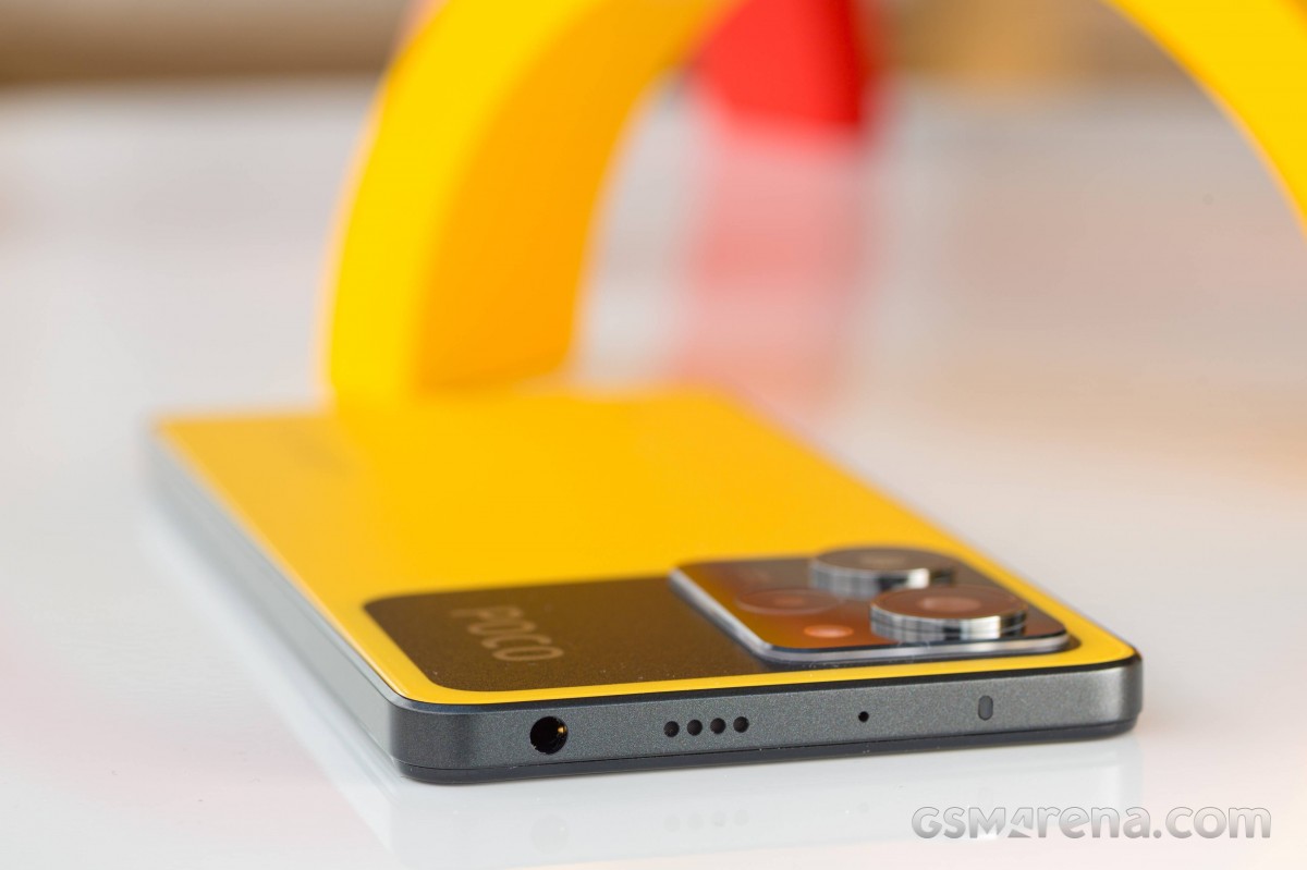 Poco X5 Pro review: Design, build quality, handling