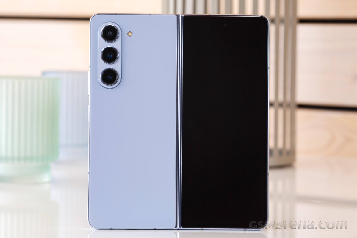 Samsung Galaxy Z Fold5 review: Design, build quality, handling