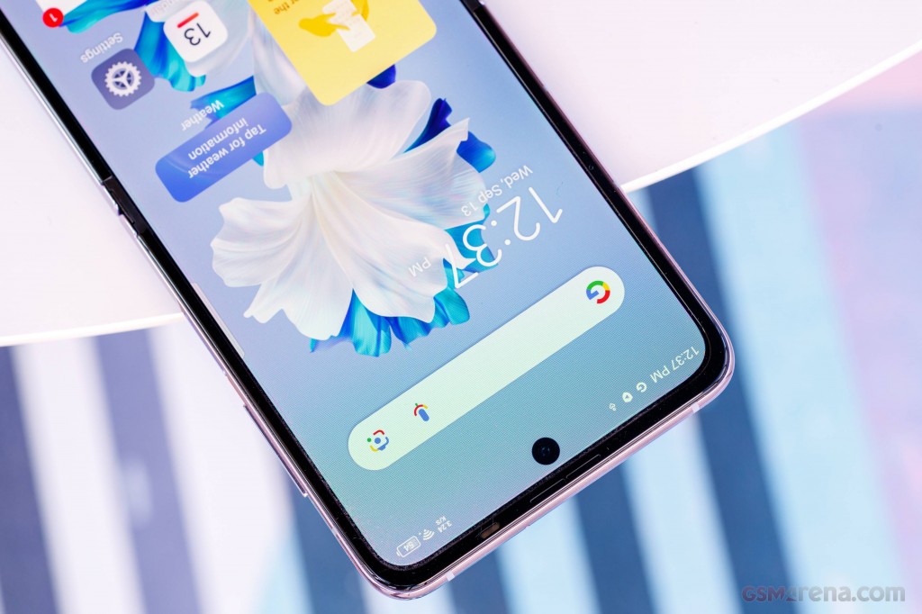 Tecno Phantom V Flip