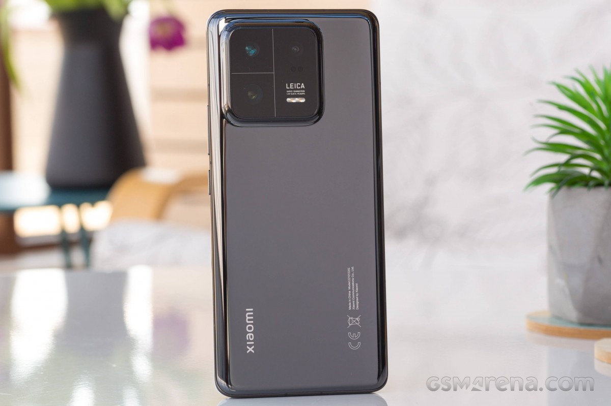 Xiaomi 13 Pro review: Design, build quality, handling