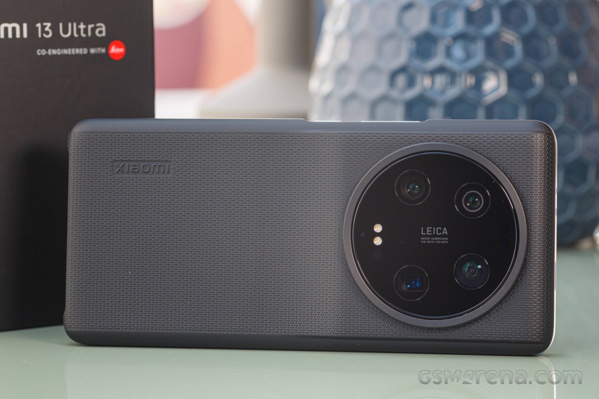 Xiaomi 13 Ultra 本体 ブラック Etoren.com | (Unlocked) Xiaomi 13 Ultra 5G Dual Sim 512GB Black