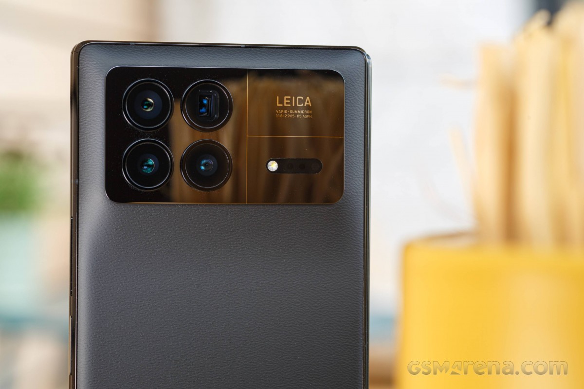 Xiaomi Mix Fold 3 review: Design, build quality, handling