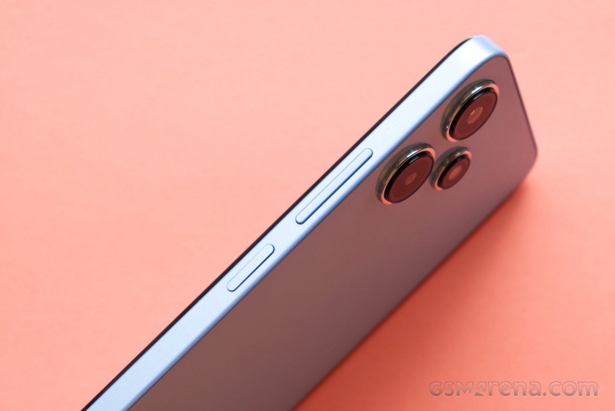 Xiaomi Redmi 12 5G hands-on review: Design, display, charging