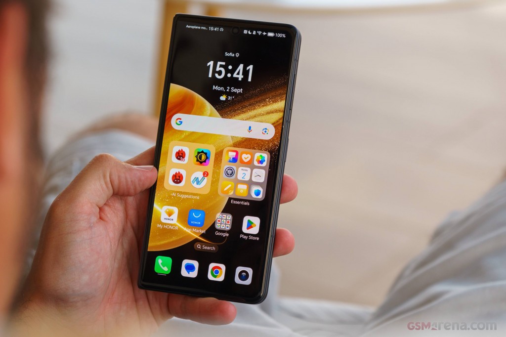 Honor Magic V3