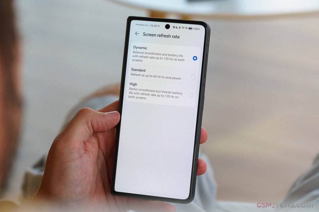 Honor Magic V3