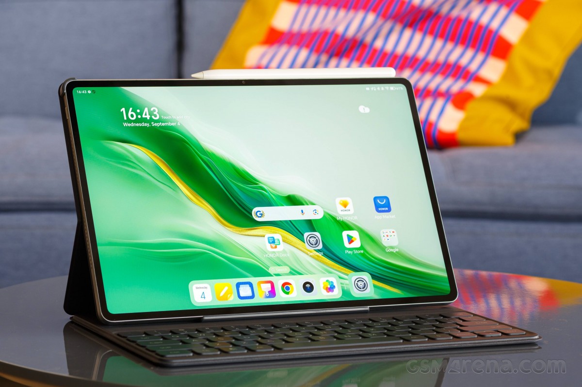 Honor MagicPad 2 review: Design, build quality