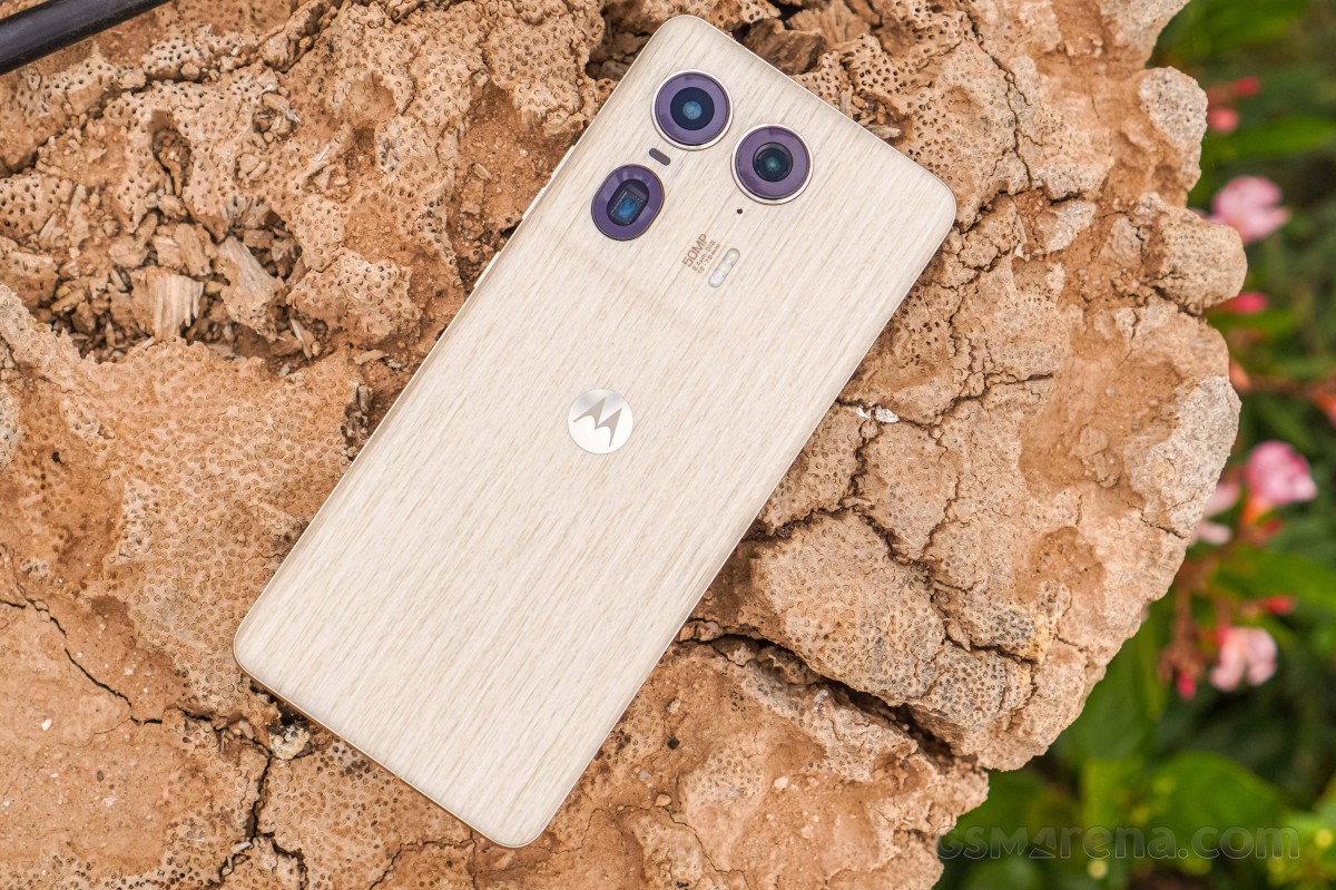 Motorola Edge 50 Ultra review: Design, build quality, handling