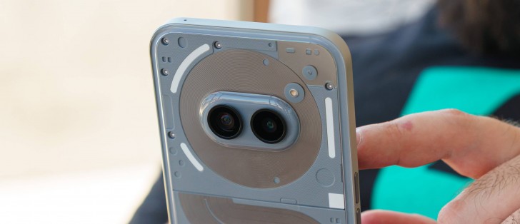 Nothing Phone (2a) Plus review: Our lab tests - display, battery