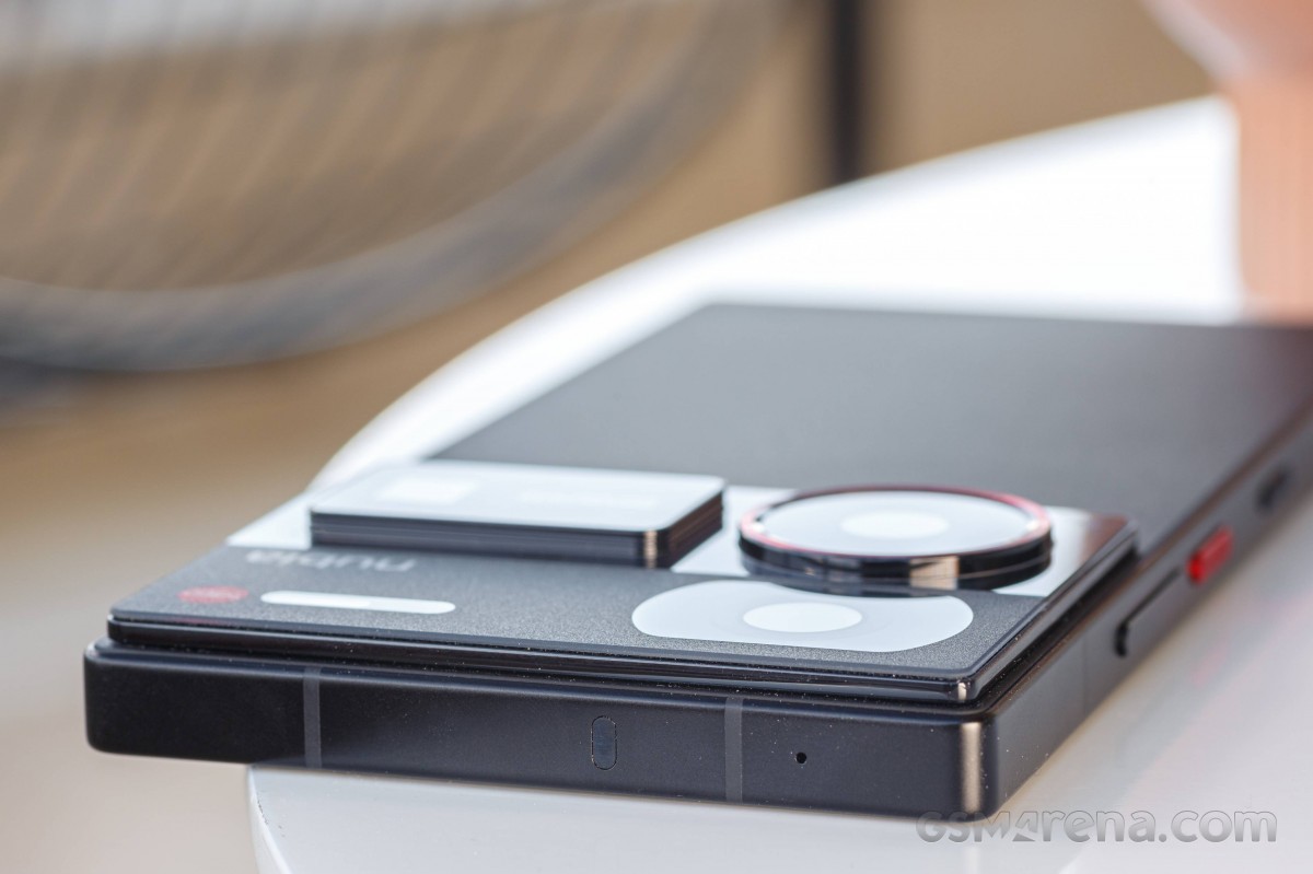 nubia Z60 Ultra review: Design, build quality, handling