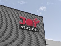 Daylight samples, main camera (2x) - f/1.6, ISO 50, 1/1403s - Poco F6 Pro review