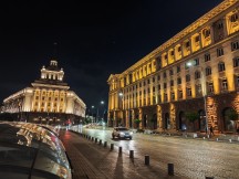 Low-light samples, main camera (1x) - f/1.6, ISO 1600, 1/20s - Poco F6 Pro review