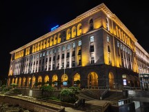 Low-light samples, main camera (1x) - f/1.6, ISO 1600, 1/25s - Poco F6 Pro review