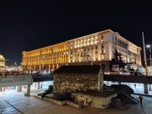 Redmi Note 13 4G: 12MP main camera low-light samples - f/1.7, ISO 1600, 1/17s - Redmi Note 13 4G review