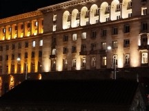 Redmi Note 13 4G: 12MP main camera low-light 3x zoom samples - f/1.7, ISO 640, 1/17s - Redmi Note 13 4G review