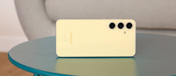 f*4様 【状態良好】Samsung Galaxy S24 FE 256GB Amazon.com: SAMSUNG Galaxy S24 FE 5G Dual SIM (256GB, 8GB) 6.7