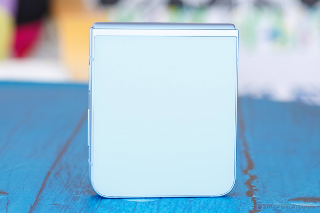 Samsung Galaxy Z Flip6