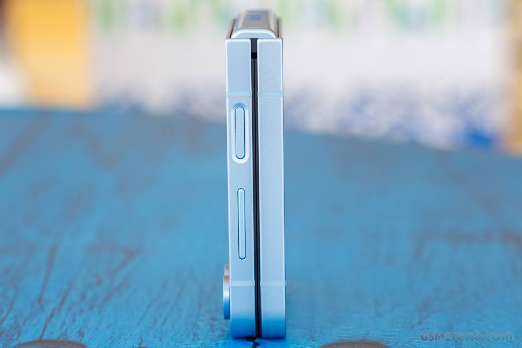 Samsung Galaxy Z Flip6