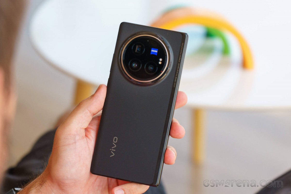 vivo X Fold3 Pro review: Alternatives, pros and cons, verdict