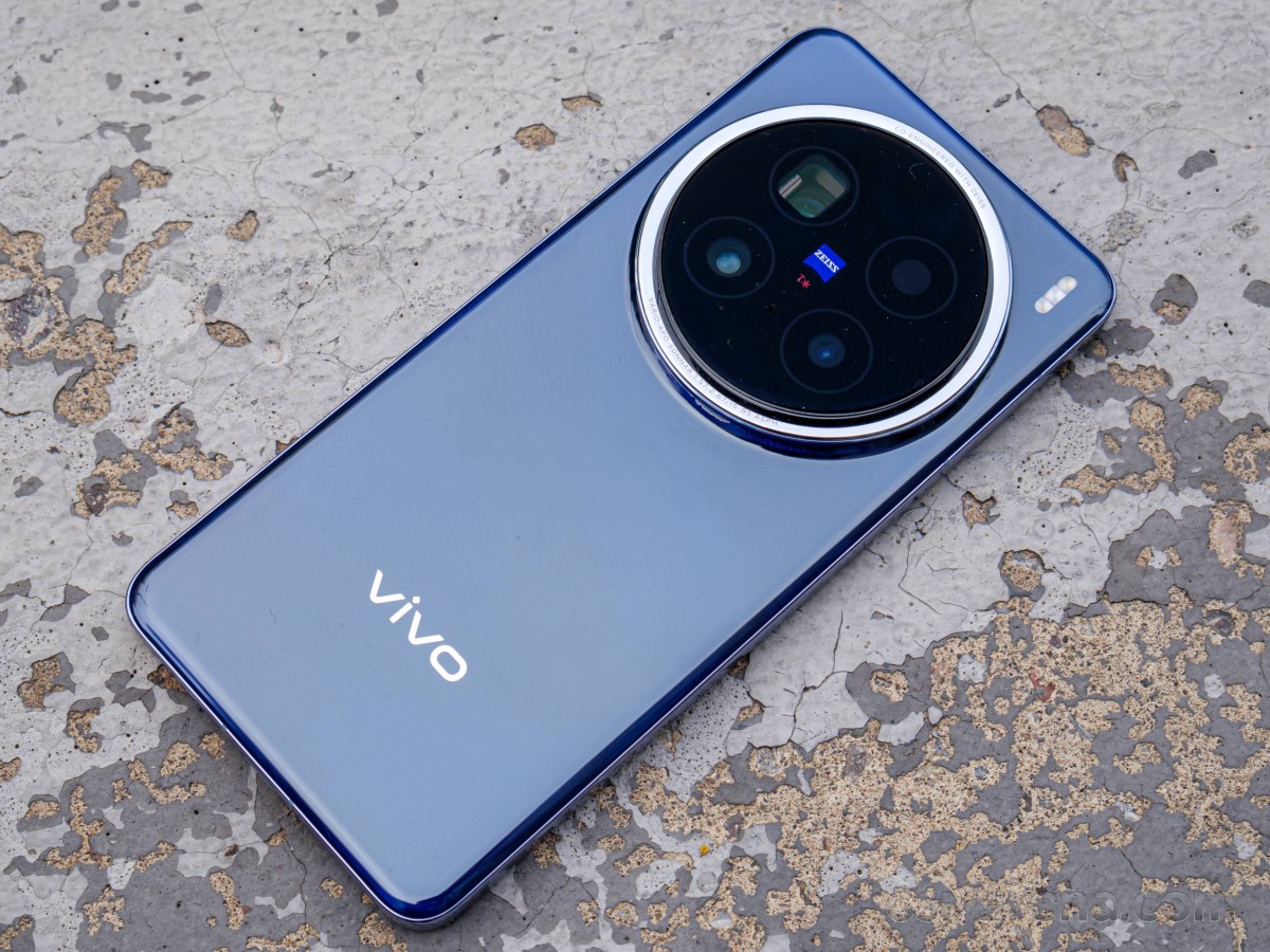 vivo X200 Pro hands-on review - GSMArena.com tests