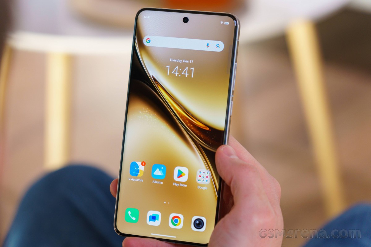 vivo X200 Pro (Global) review: Design, build quality, handling