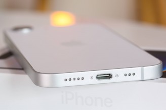 Apple iPhone 16e review: Lab tests - display, battery life