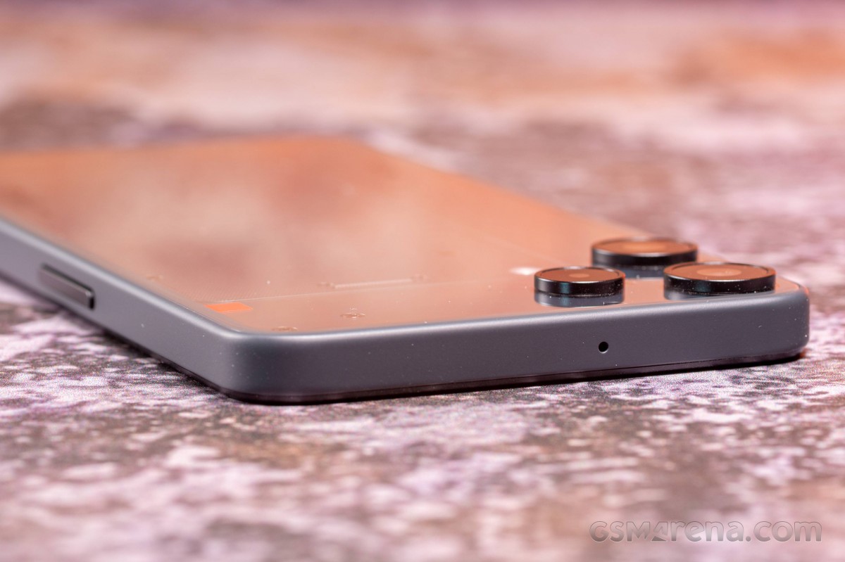 Nothing Phone (3a) Lite review: Design, build quality, handling