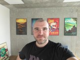 Selfie samples - f/2.4, ISO 400, 1/42s - Oppo Find X8 Ultra review