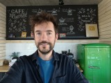 Selfie samples - f/2.0, ISO 500, 1/33s - Oppo Find X9 Pro review