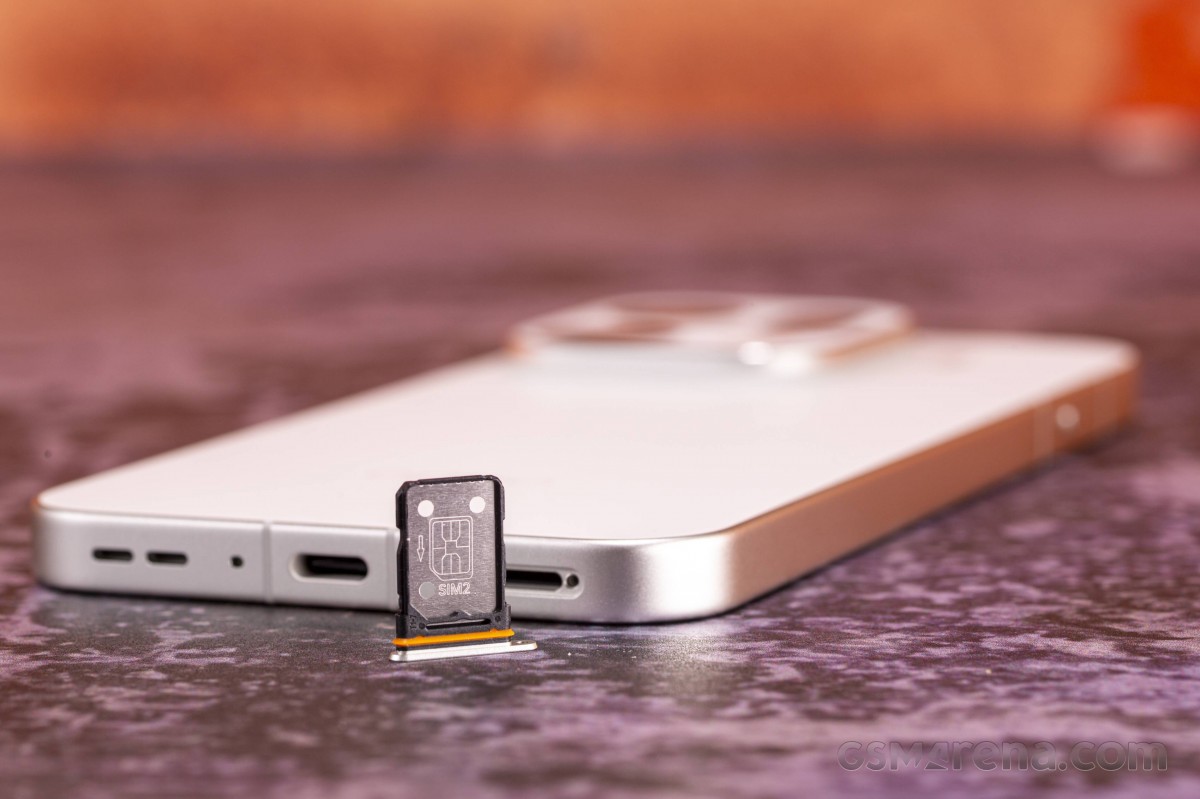 Dual nano SIM slot (eSIM is also supported on our EU variant)