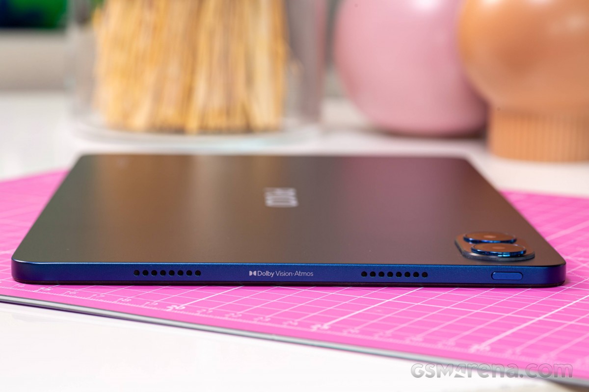 Poco Pad M1 review: Design, build quality, handling, accessories