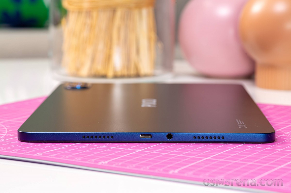 Poco Pad M1 review: Design, build quality, handling, accessories