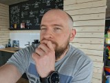 Selfies - f/2.2, ISO 160, 1/50s - Samsung Galaxy A26 review