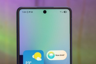 Top speaker/earpiece - Samsung Galaxy Z Flip7 review