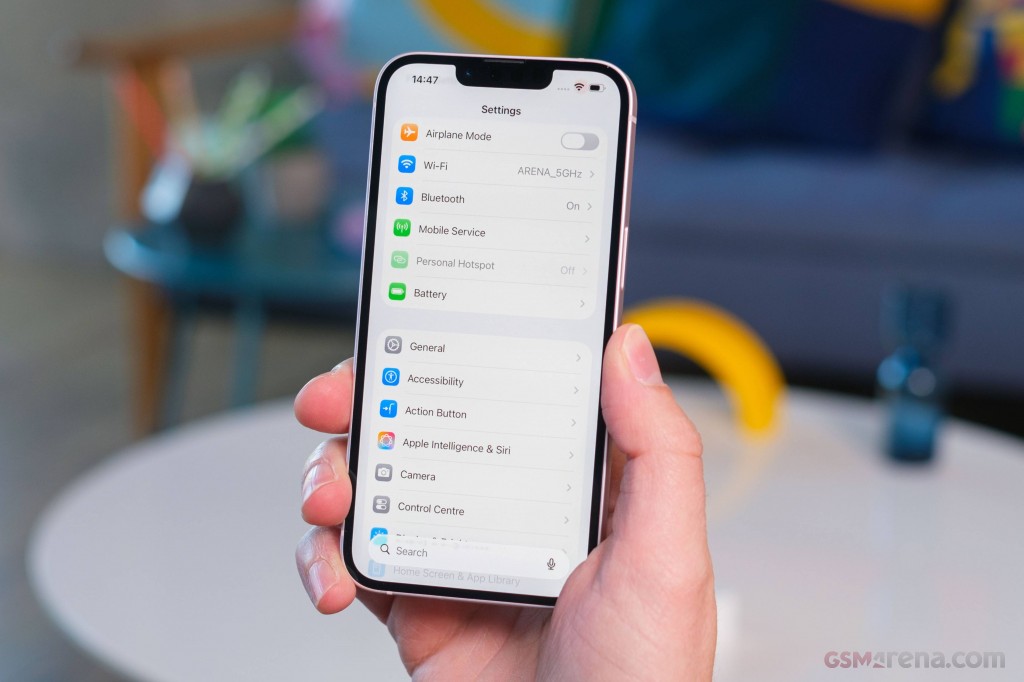 Apple iPhone 17e