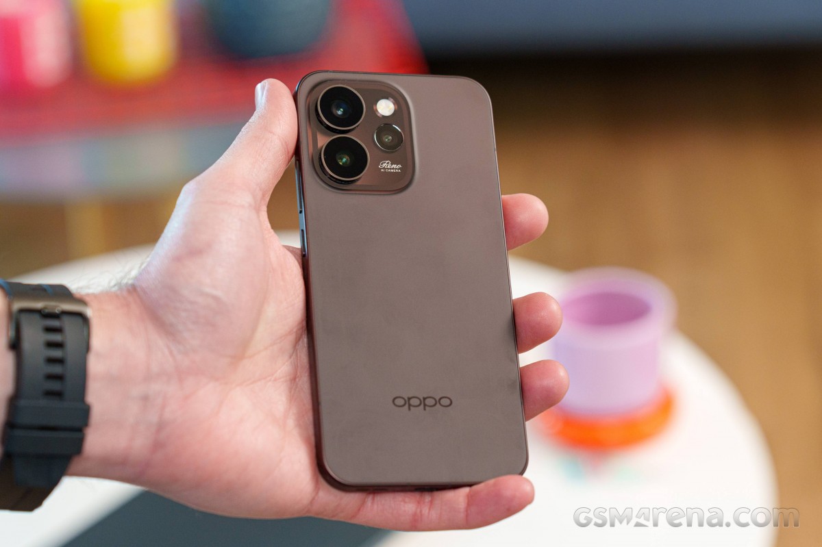 Oppo Reno15 Pro (mini) review: Design, build quality, handling