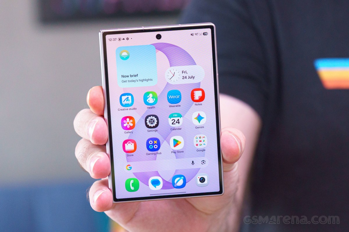 Samsung Galaxy Z Fold 8 review reveals IP48 rating, pocketable design, and refined hinge for smoother unfolding.